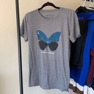 NWOT Life is good shirt